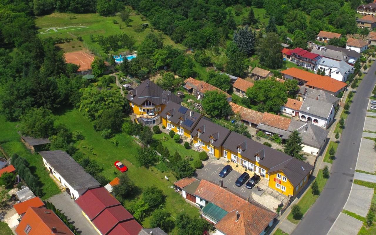 Appartementhaus 5. Jahreszeit ヘーヴィーズ エクステリア 写真